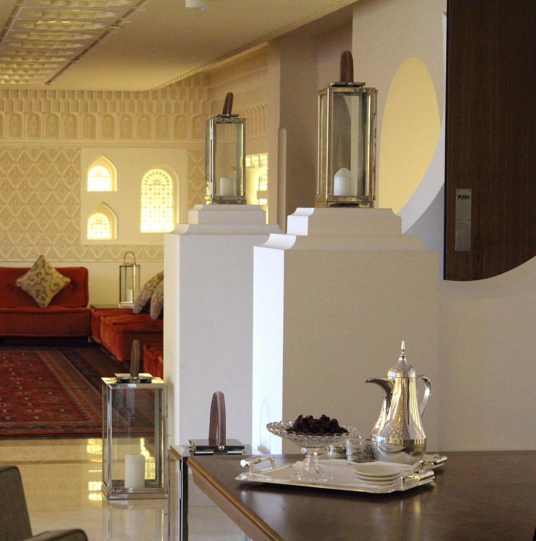 K108 Hotel Doha Bagian luar foto