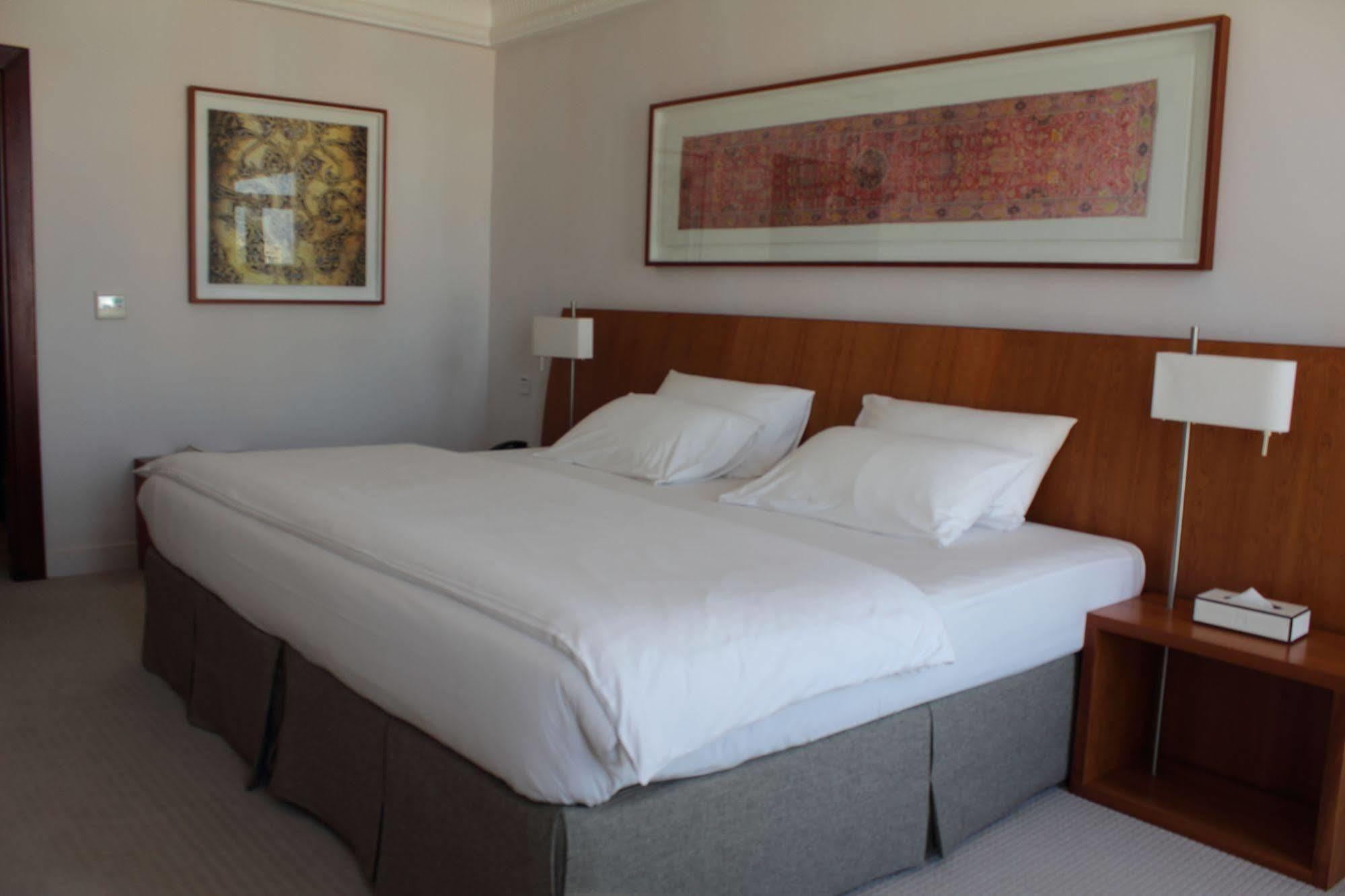 K108 Hotel Doha Bagian luar foto